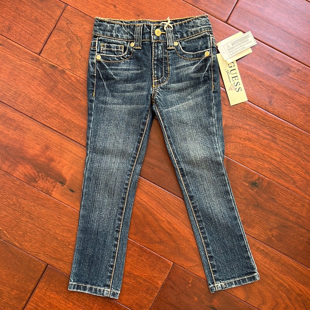 NWT Guess Jeans size 4T.